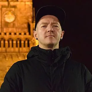 Портрет митця Коваль Юрій