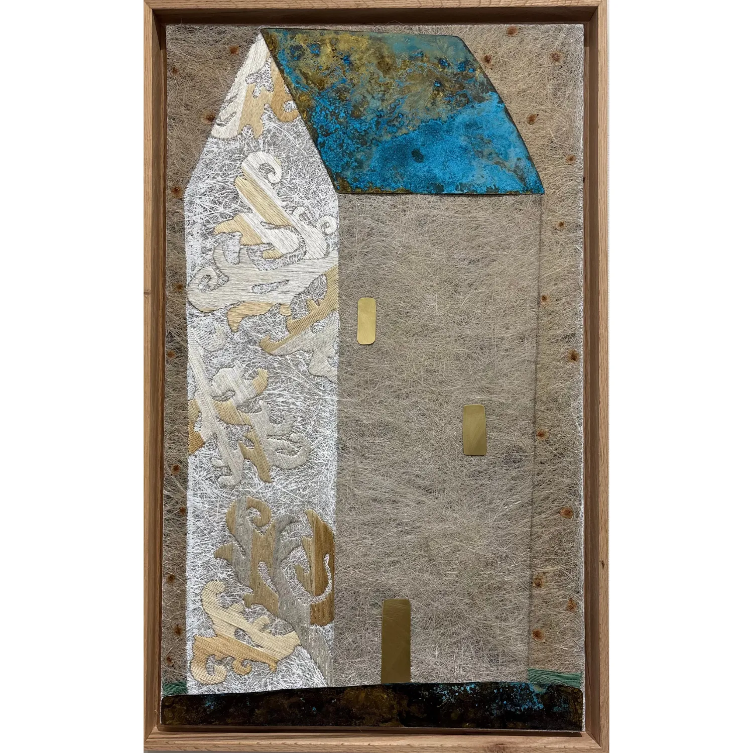 Зображення "Дім" від Ткачук Ярослава , розмір: 75 х 45 см, матеріали: льон, шовк, латунь, оксидована латунь, медіум: Текстиль, серія: 51/100, ціна: $450